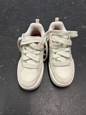 Men’s Cream/White Casual Sneakers